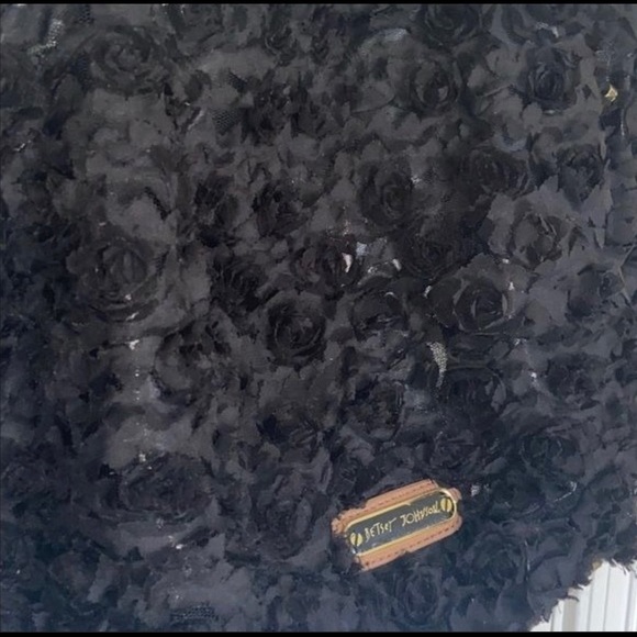 Betsey Johnson Black Ruffle Rose Bud Shoulder Bag - Picture 10 of 11
